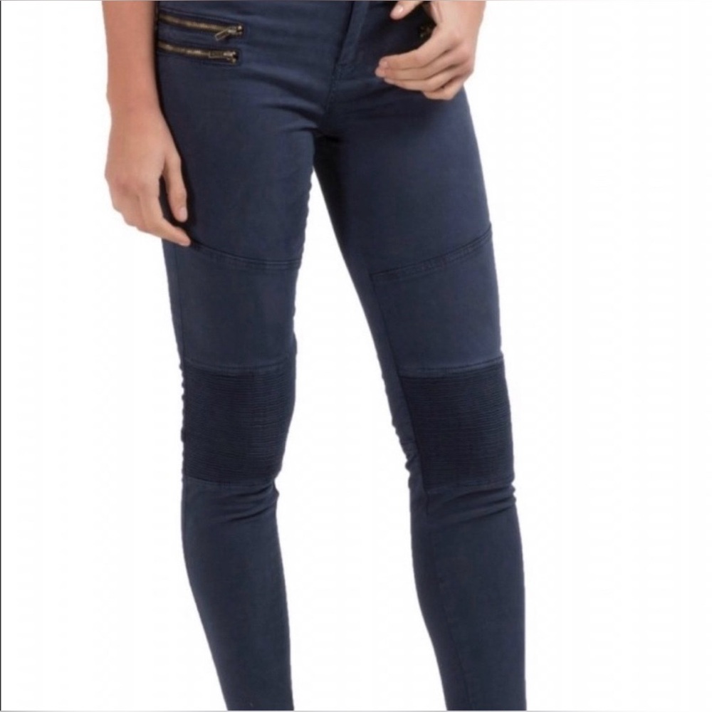 Elan • Dark Blue Moto Skinny Pants with Zipper Accents - Size M